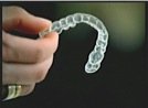 un'altra mascherina Invisalign